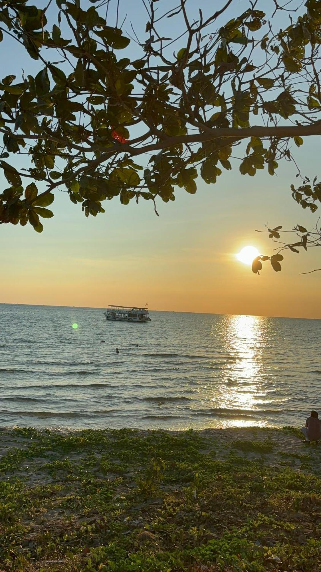 Laputa Hotel Phu Quoc Exteriör bild