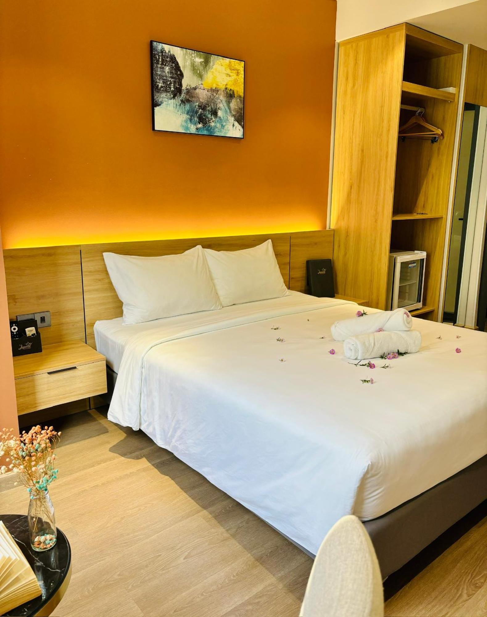 Laputa Hotel Phu Quoc Exteriör bild