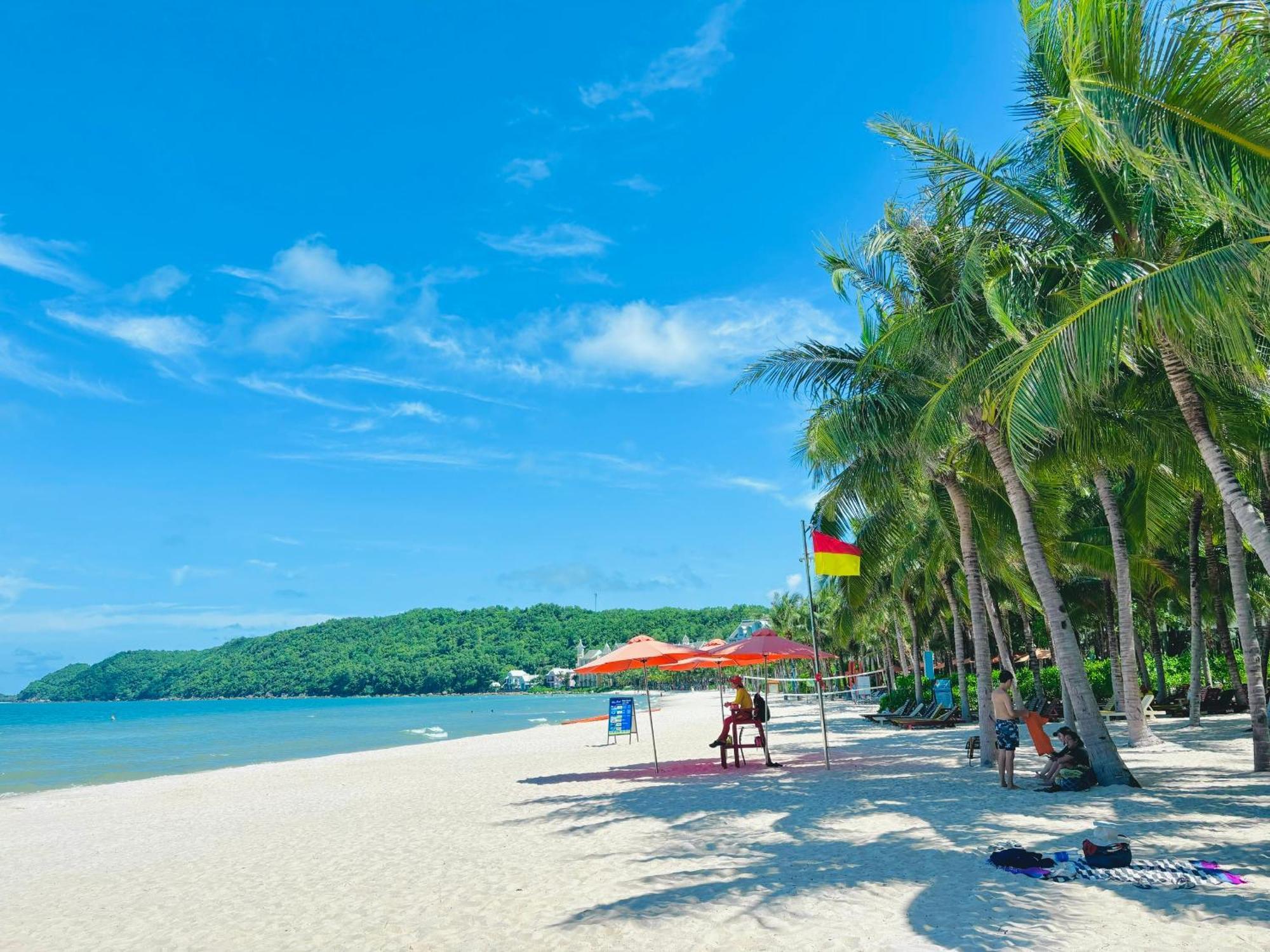 Laputa Hotel Phu Quoc Exteriör bild